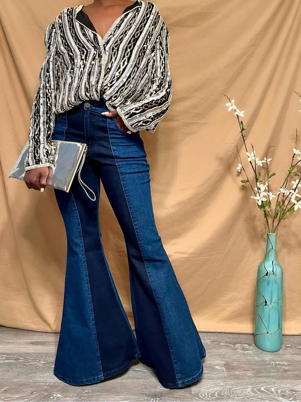 NWT Boutique High-Waisted Color Block Bell Bottom Jeans - Picture 2 of 5